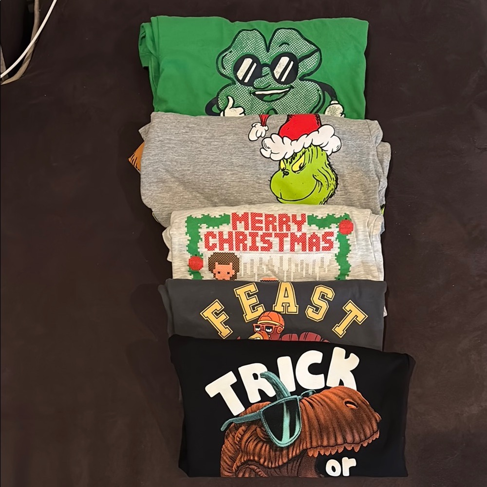 Carter’s boys holiday long sleeve bundle